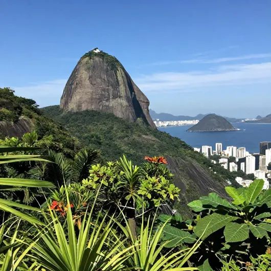 Descubra a Pedra do Telégrafo: Um dos Melhores Passeios do Recreio dos Bandeirantes
