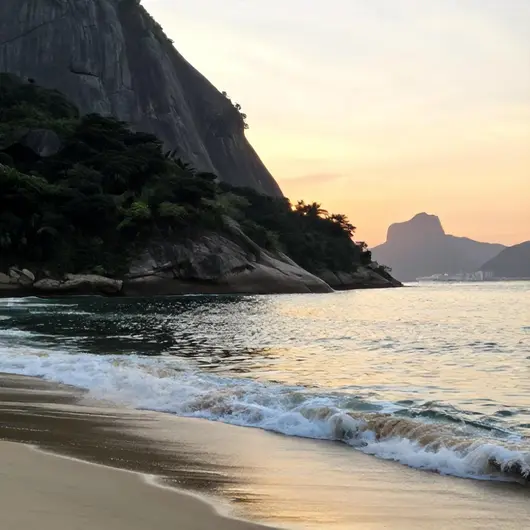 Descubra o Circuito das Praias Selvagens do Recreio dos Bandeirantes